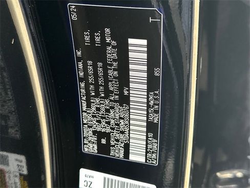 Certified 2024 Toyota Grand Highlander XLE image 30