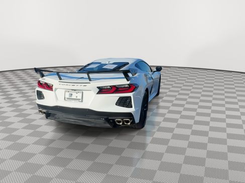 Used 2025 Chevrolet Corvette Stingray Coupe w/ 1LT image 8