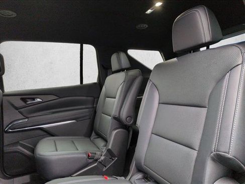 New 2026 Chevrolet Traverse LT w/ Midnight/Sport Edition image 16