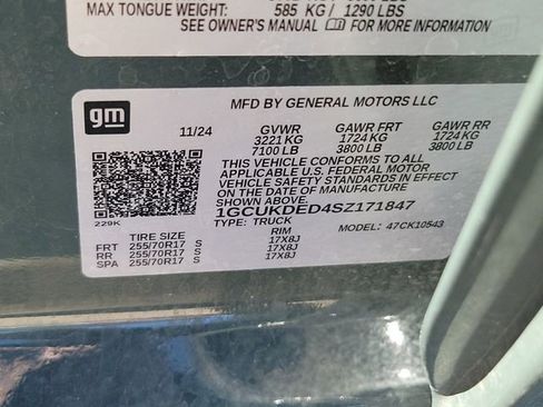 Certified 2025 Chevrolet Silverado 1500 LT image 30