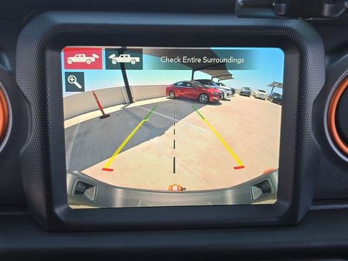 Used 2023 Jeep Gladiator Mojave w/ LED Lighting Group AWD/4WD image 25