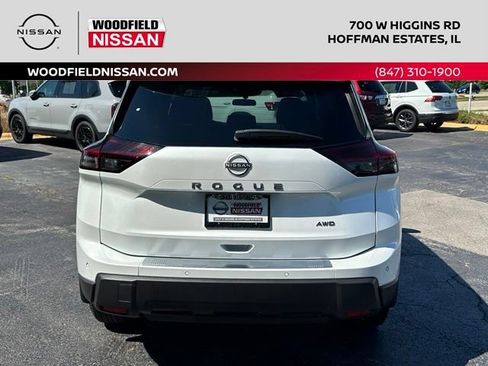 Certified 2025 Nissan Rogue SV AWD/4WD image 4