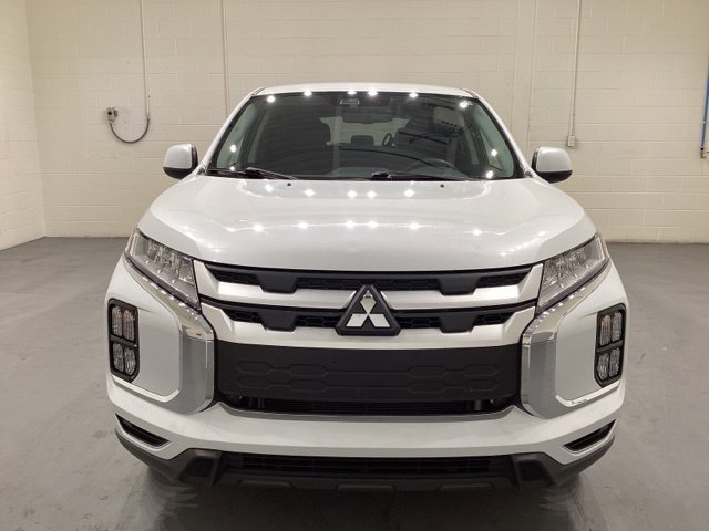 Used 2025 Mitsubishi Outlander Sport ES AWD/4WD image 2