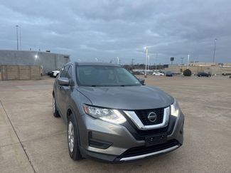 Used 2018 Nissan Rogue S video 2