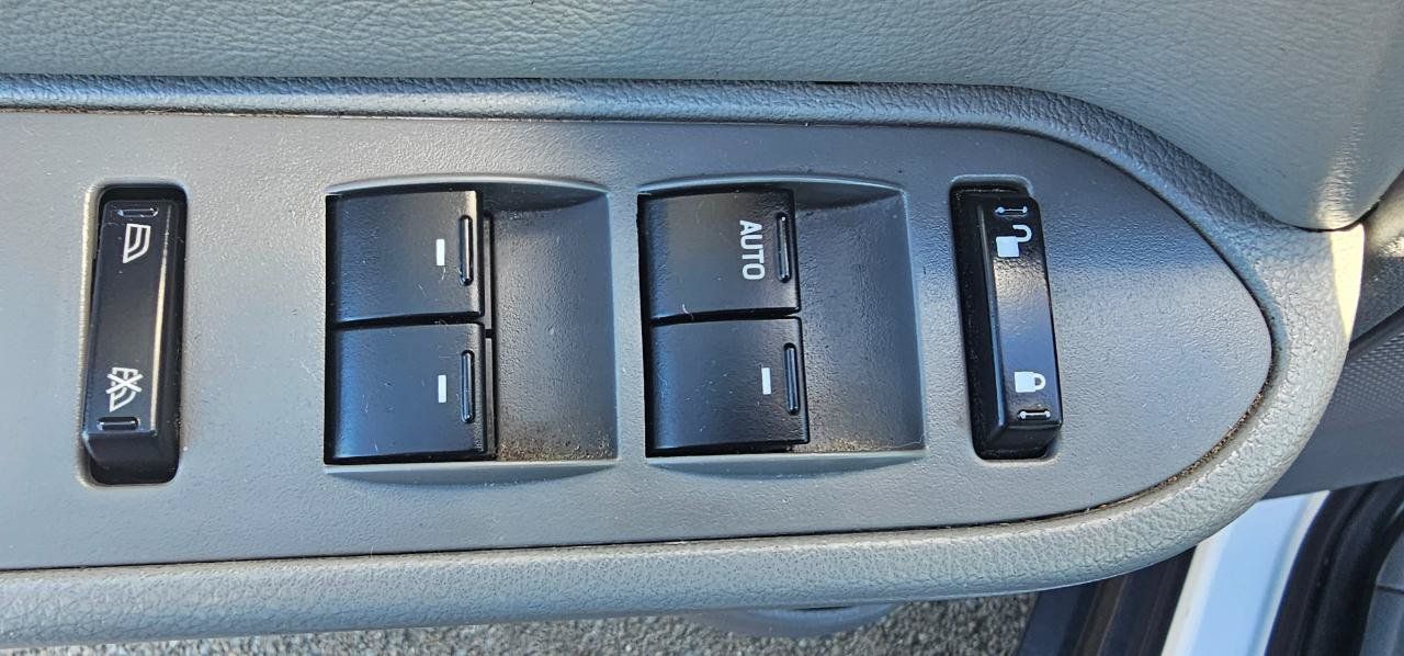 Used 2007 Ford Five Hundred SEL FWD image 29
