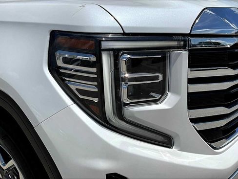 Used 2022 GMC Sierra 1500 SLT w/ SLT Convenience Package RWD image 28