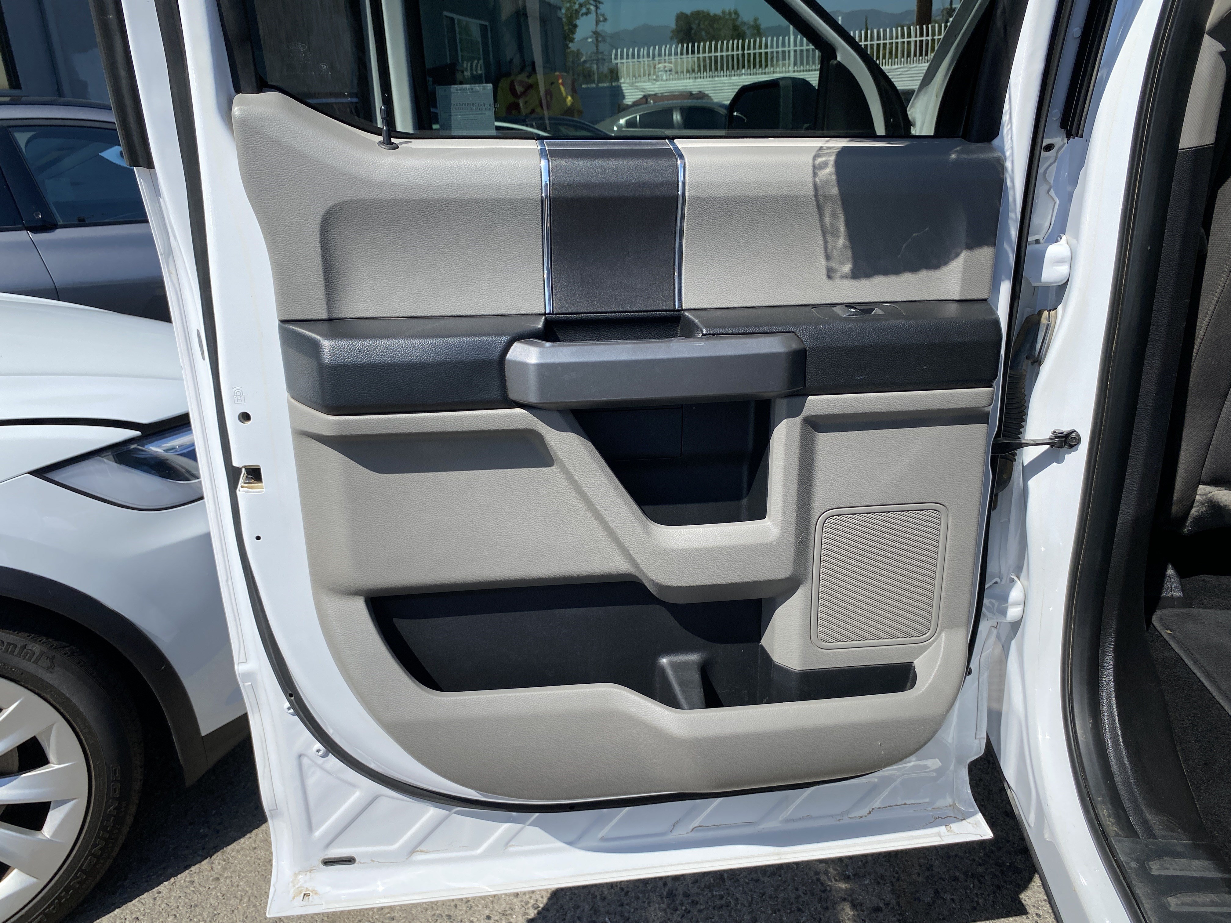 Used 2018 Ford F150 XLT AWD/4WD image 20