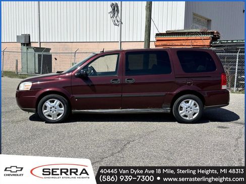 Used 2007 Chevrolet Uplander LS w/ Climate Package image 2
