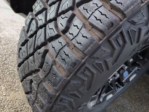 Used 2024 GMC Hummer EV 3X w/ Extreme Off-Road Package image 12