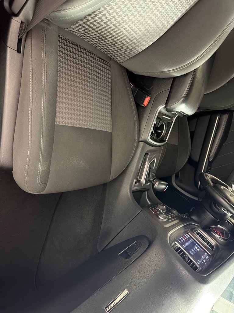Used 2019 Dodge Charger R/T RWD image 22