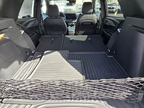 Used 2025 Chevrolet TrailBlazer ACTIV w/ Convenience Package FWD image 20