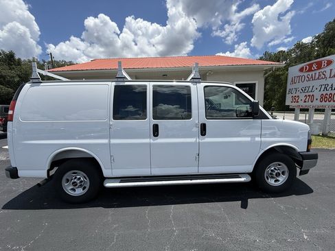 Used 2025 GMC Savana 2500 w/ Driver Convenience Package RWD image 10