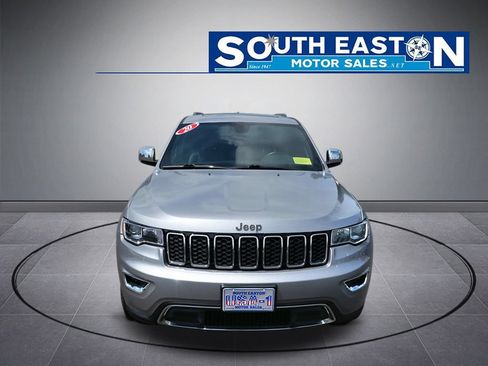 Used 2020 Jeep Grand Cherokee Limited AWD/4WD image 3
