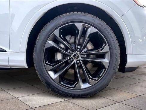 New 2026 Audi Q7 3.0T Premium Plus image 11