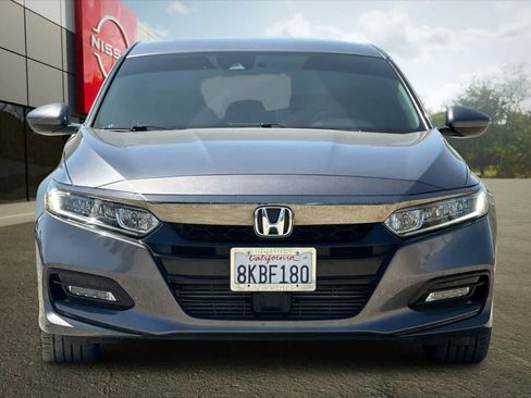 Used 2019 Honda Accord Sport image 11