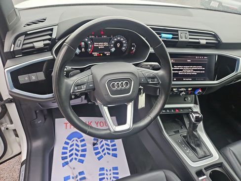 Used 2022 Audi Q3 2.0T Premium Plus AWD/4WD image 13
