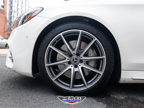 Used 2019 Mercedes-Benz S 560 4MATIC Sedan image 9