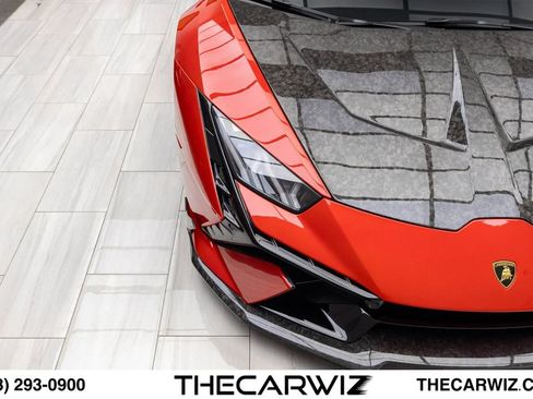 Used 2023 Lamborghini Huracan Tecnica RWD image 4
