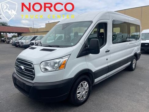 Used 2019 Ford Transit 350 XLT image 3