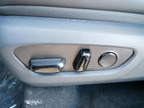 New 2026 Lexus TX 500h AWD image 15