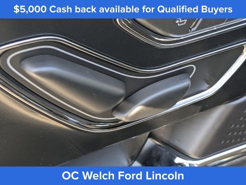 New 2026 Lincoln Corsair Premiere image 23