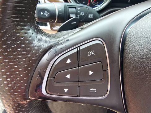 Used 2018 Mercedes-Benz GLE 350 w/ Premium 1 Package image 18