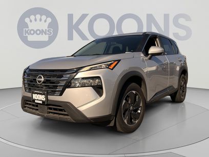 Used 2024 Nissan Rogue SV