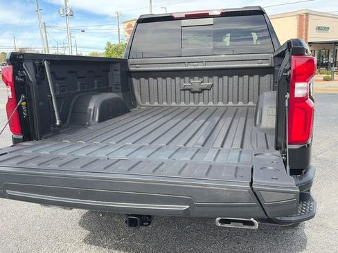 Used 2024 Chevrolet Silverado 1500 LT Trail Boss w/ Convenience Package II AWD/4WD image 35