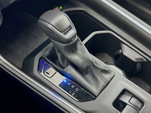 Used 2025 Toyota Grand Highlander FWD image 24