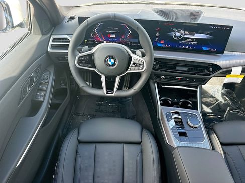 New 2026 BMW 330i Sedan w/ M Sport Package image 17