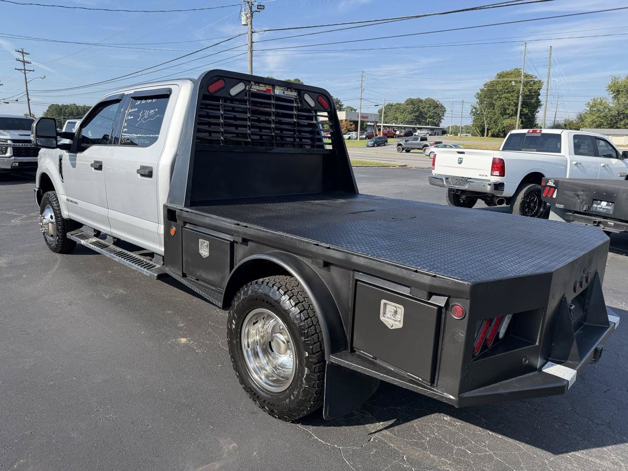 Used 2018 Ford F350 XLT w/ XLT Value Package AWD/4WD image 7