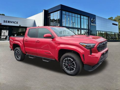 Used 2026 Toyota Tacoma TRD Sport RWD image 2