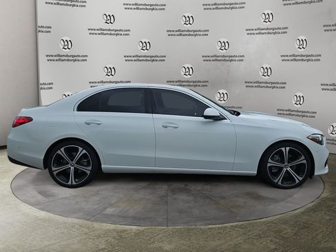 Used 2024 Mercedes-Benz C 300 Sedan image 6