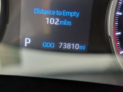 Used 2022 Toyota RAV4 XLE Premium AWD/4WD image 22