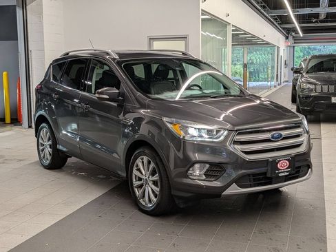 Used 2018 Ford Escape Titanium w/ Ford Safe & Smart Package AWD/4WD image 1