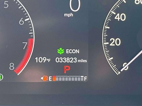 Certified 2024 Honda HR-V Sport image 26