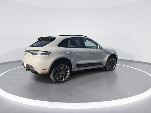 Used 2023 Porsche Macan GTS image 8