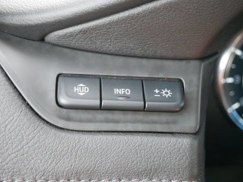 Used 2019 Cadillac Escalade Premium Luxury AWD/4WD image 20