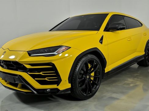 Used 2019 Lamborghini Urus AWD/4WD image 6
