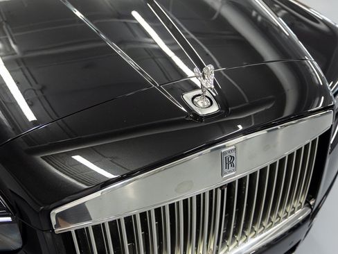 New 2026 Rolls-Royce Cullinan AWD/4WD image 12