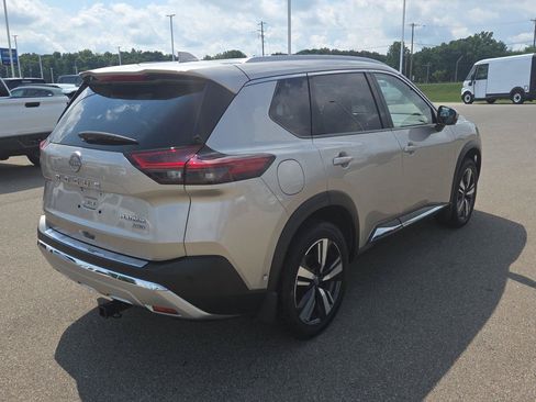 Used 2022 Nissan Rogue Platinum w/ Head-Up Display Package AWD/4WD image 6