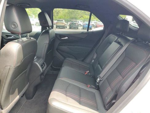 Used 2022 Chevrolet Equinox RS FWD image 29