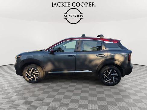New 2027 Nissan Kicks SV w/ SV Premium Package FWD image 8