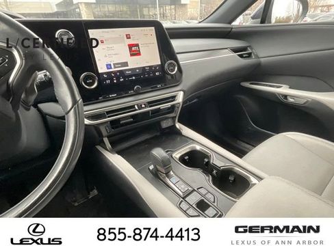 Certified 2023 Lexus RX 350 Premium w/ Accessory Package image 20