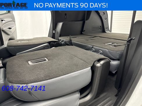 Used 2021 Buick Enclave Essence FWD image 40