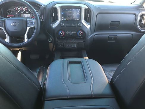 Used 2021 Chevrolet Silverado 1500 RST image 19