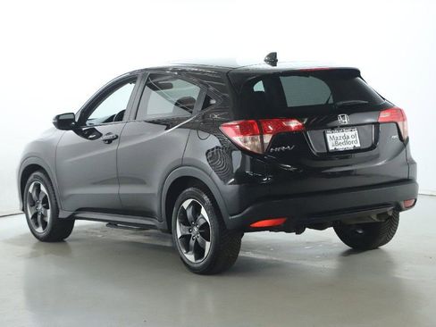 Used 2018 Honda HR-V EX image 40