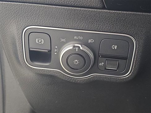 Used 2023 Mercedes-Benz GLA 45 AMG 4MATIC image 29