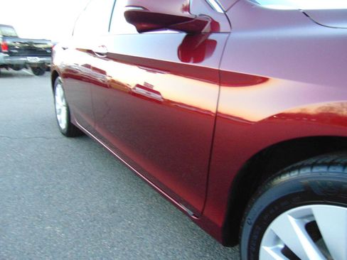 Used 2013 Honda Accord Touring image 65