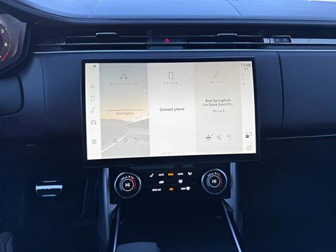 Certified 2023 Land Rover Range Rover Long Wheelbase SE image 25